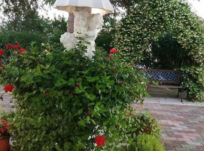 Dei Romanzi Hotel 3*